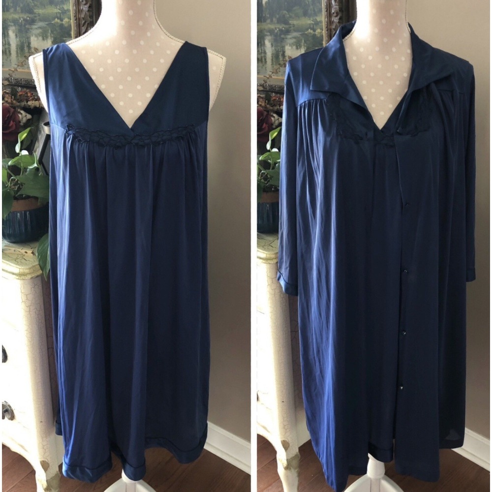 Vintage Vanity Fair Navy Blue Nylon Gown & Robe Set Women Medium
